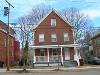32 brainard