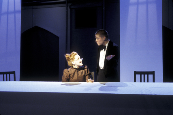 The Long Christmas Dinner