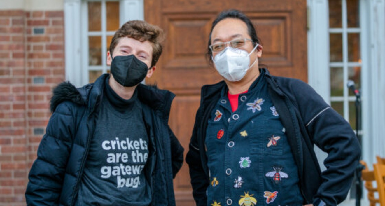 Organizer Megan Levan ‘22 and Chef Joseph Yoon. Levan’s COE research last summer centered on how edible insect-based products are being promoted by companies and received by consumers in countries not known for their entomophagic practices. Levan believes diets of the future will need to be supplemented with other available protein sources, and her research explored how insects fit into the picture.