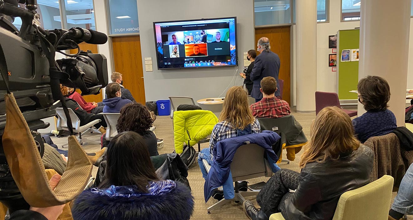A rapt audience of Wesleyan students, faculty and local journalists attended a live-streamed panel discussion on Feb. 25 with college students in Ukraine.