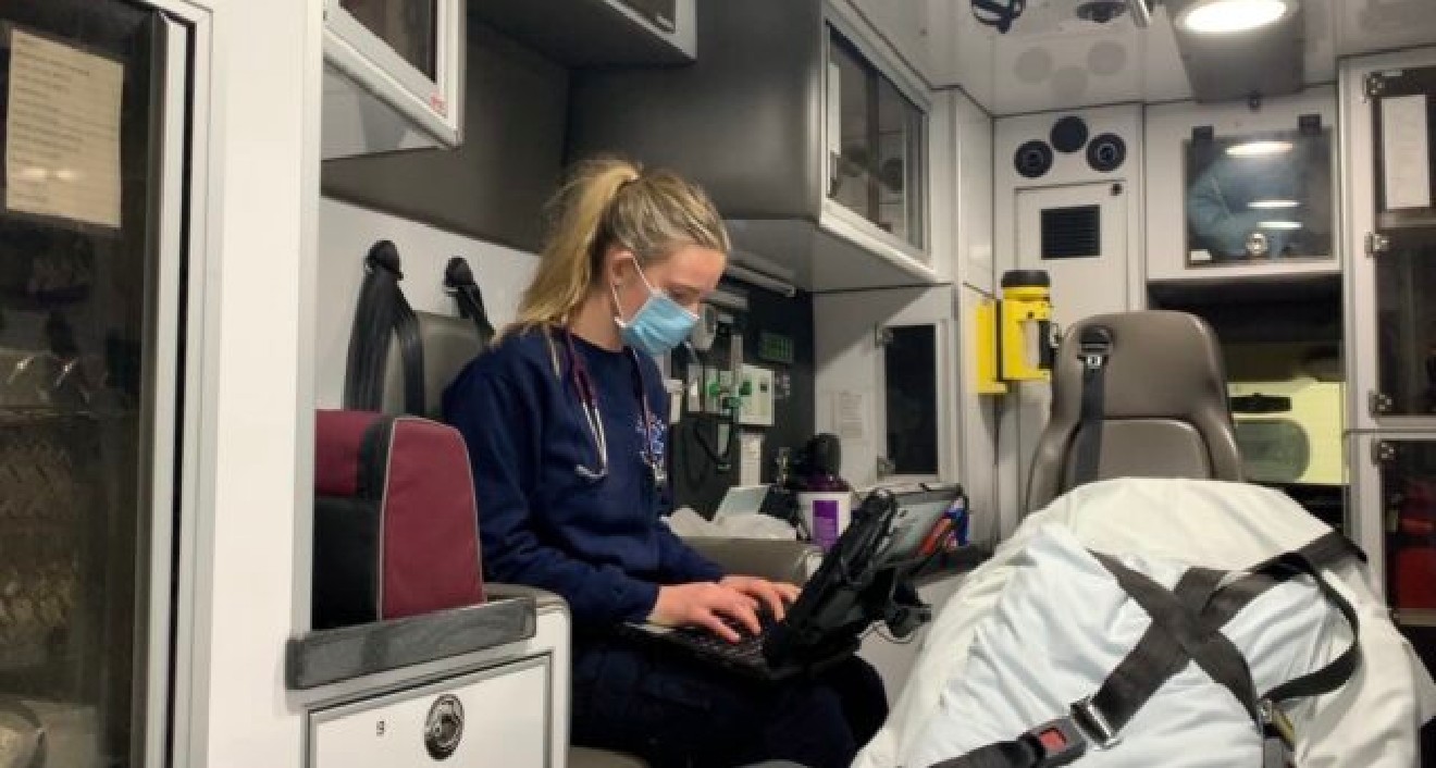 Livia Cox ’22 works as an EMT in Middlesex County, Conn.