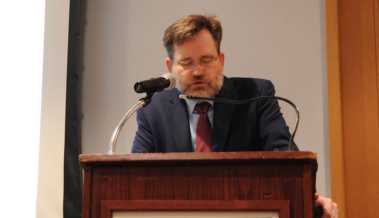 Whittington has been a visiting professor at Harvard Law School, Georgetown University Law Center, and the University of Texas School of Law. He’s also a member of the American Academy of Arts and Sciences.