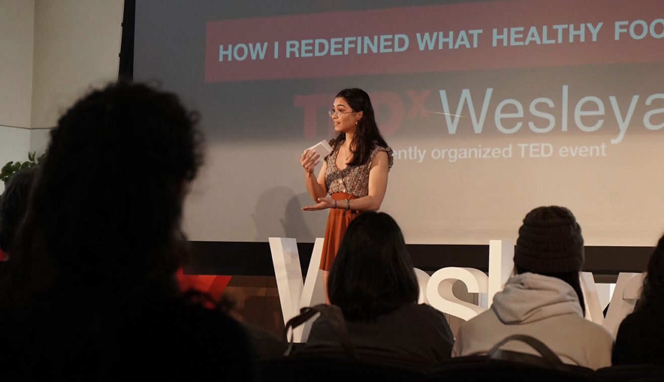 Ivanie Lucía Cedeño ’22, a reproductive health advocate and birth worker presented a talk titled, “How I Redefined What Healthy Food Means to Me.”