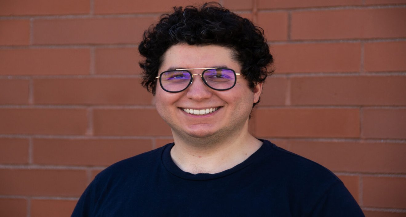 Postdoctoral Research Fellow Fukhan Cakmak.