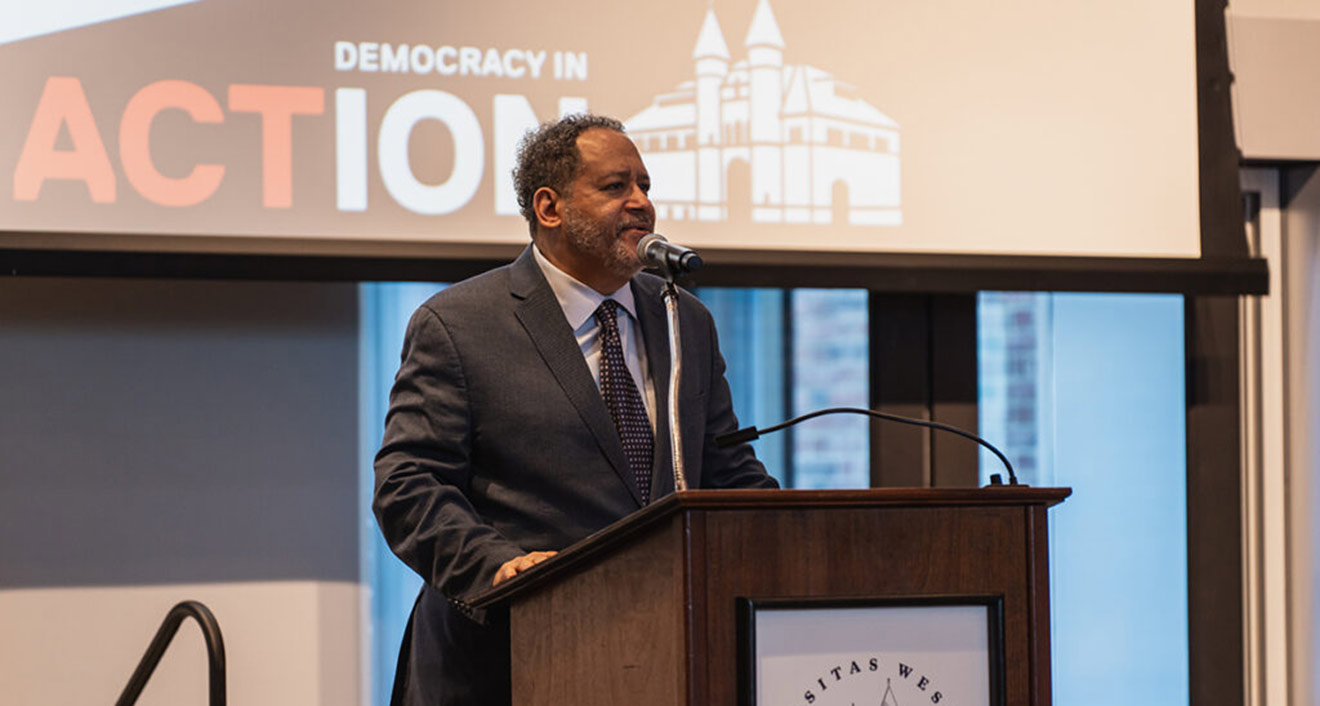 Author and academic Michael Eric Dyson delivers the keynote address at Wesleyan’s Democracy in Action convening on Feb. 16. (Meka Wilson)