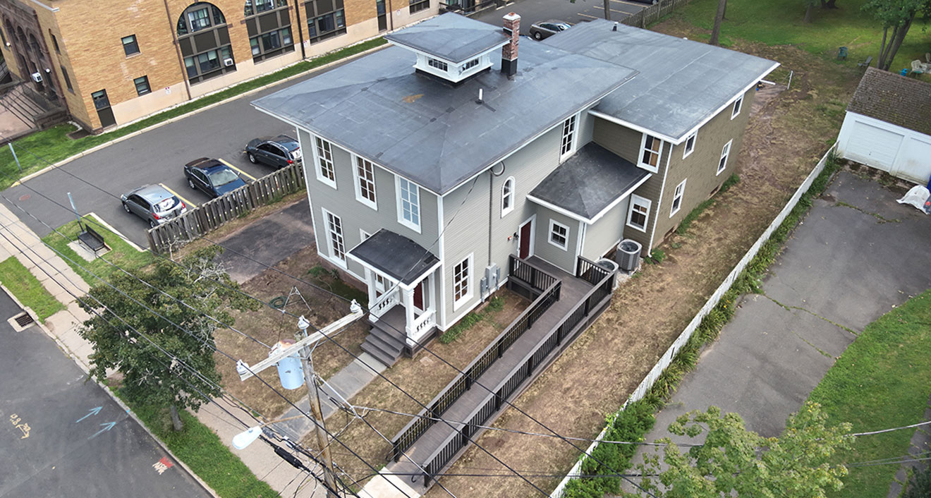 The newly renovated 330 Court St., which was turned into program housing this academic year. (Photo courtesy of Physical Plant)
