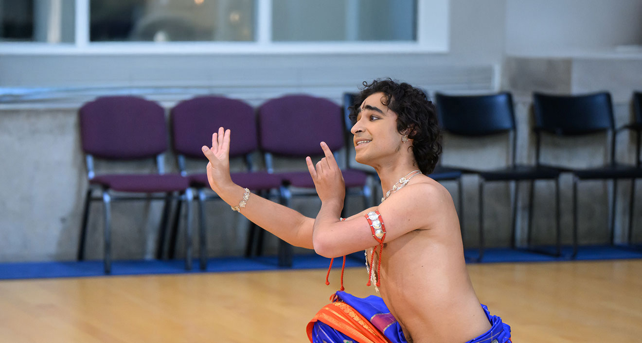 Akhil Joondeph ‘26 performs an Indian dance at the 48th anniversary of the Navaratri Festival. (Photo by Sandy Aldieri of Perceptions Photography)