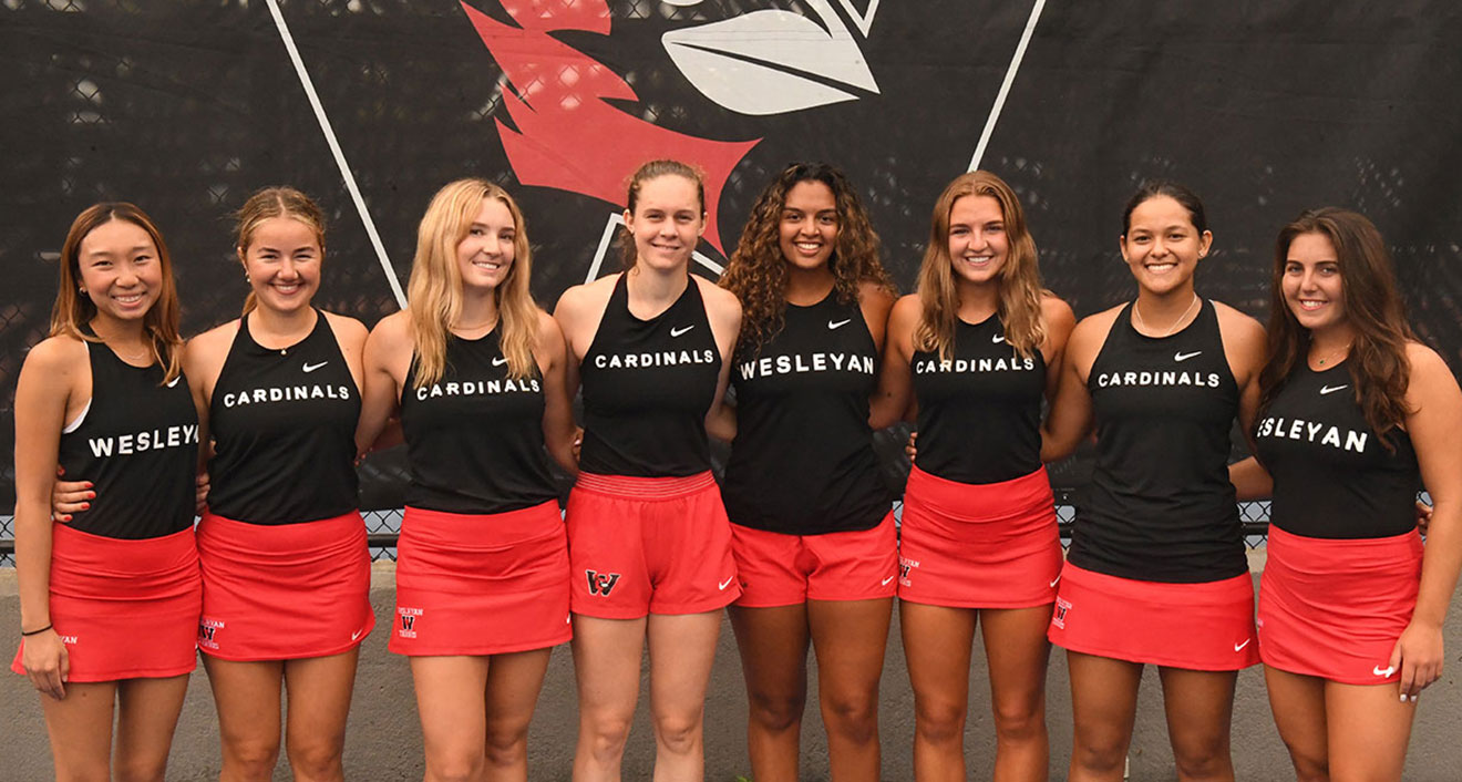 The Wesleyan women’s tennis team. (Photo by Maxx McNall)