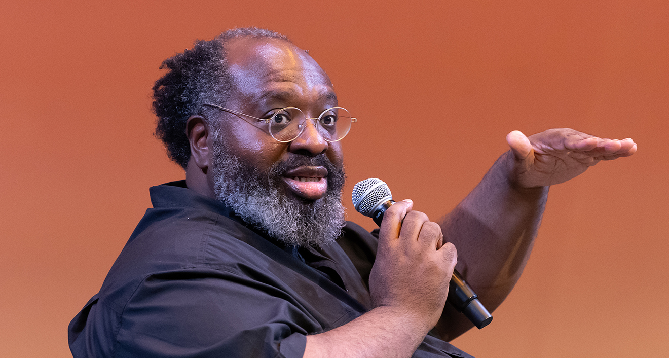 Darius Jones in conversation
