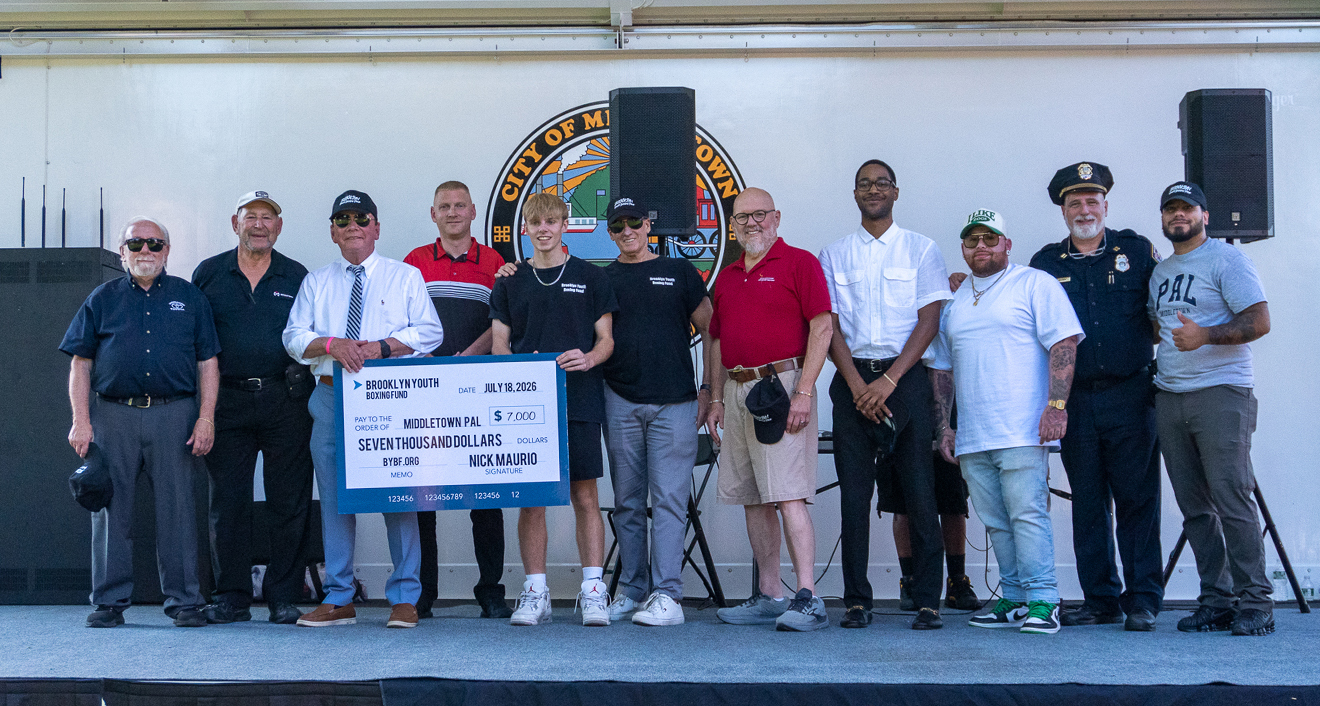 Student donates to Middletown PAL Youth Boxing