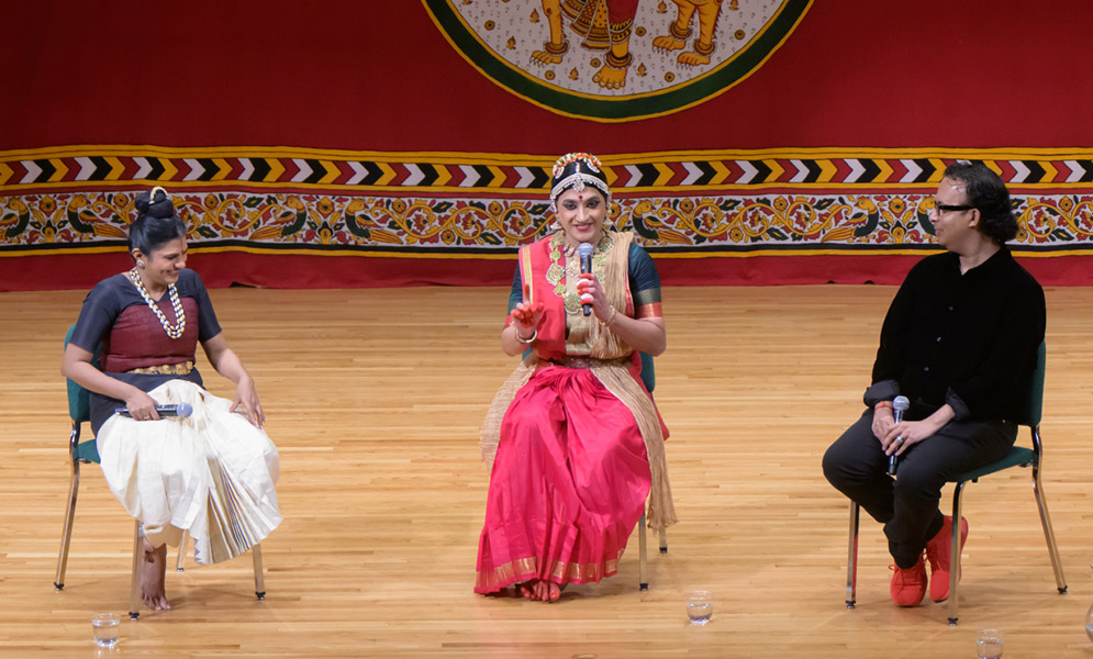 Srikanth Natarajan and Aswathy Srikanth with Hari Krishnan