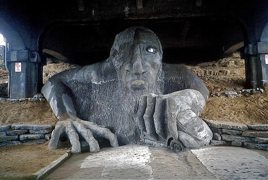 Fremont Troll, Steve Badanes, Will Martin, Donna Walter, and Ross Whitehead, 1990, mixed media